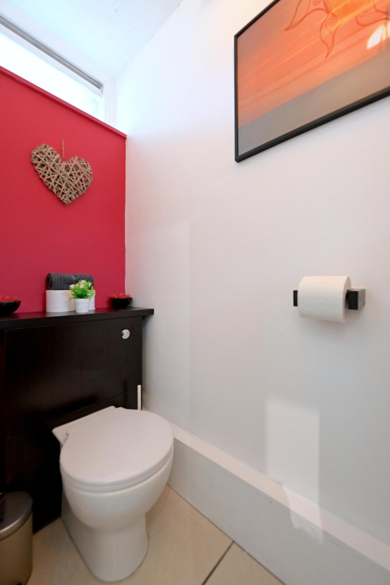 4 Bedroom Patio House Regent'S Park - Parking Лондон Экстерьер фото