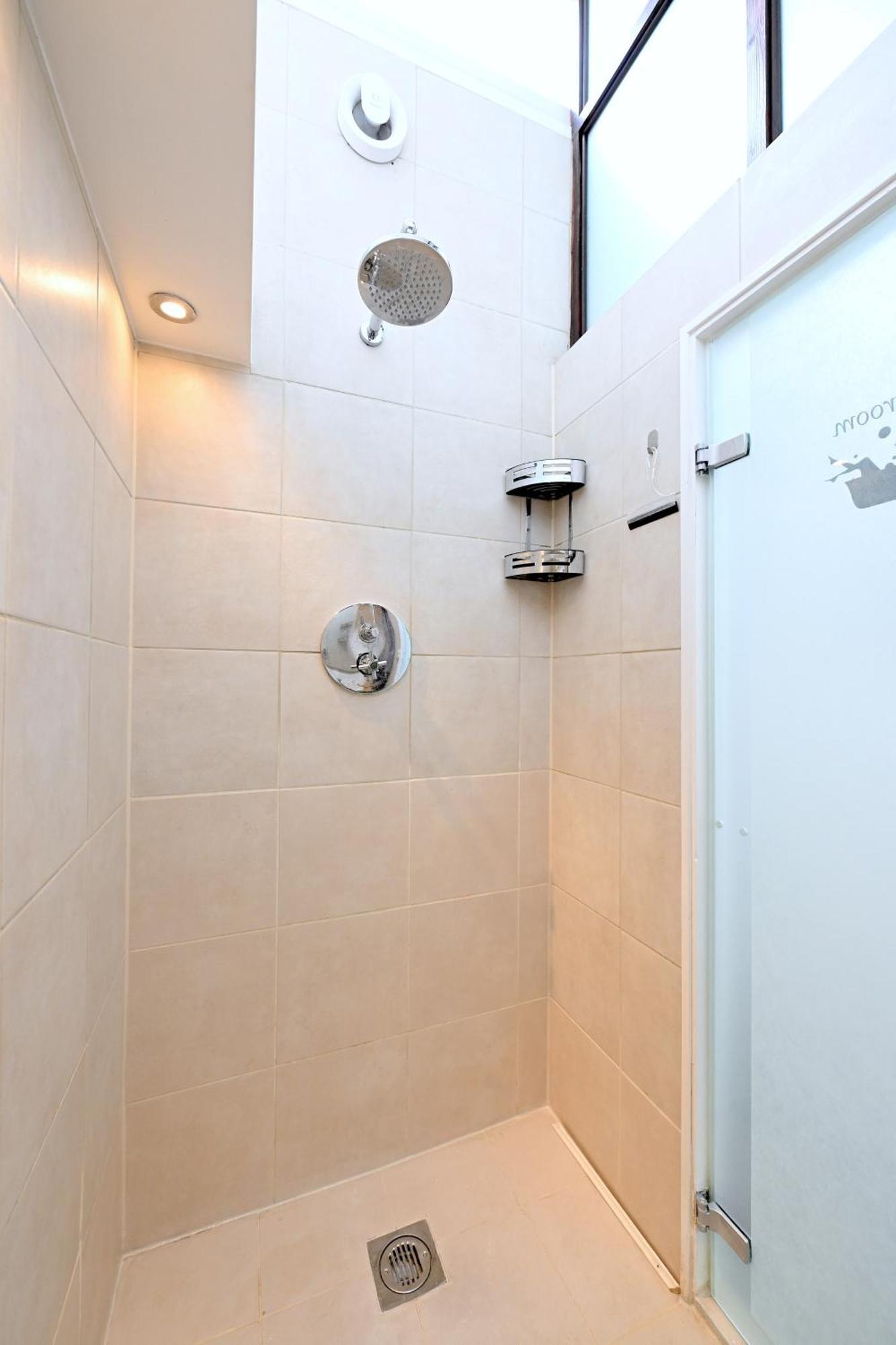 4 Bedroom Patio House Regent'S Park - Parking Лондон Экстерьер фото